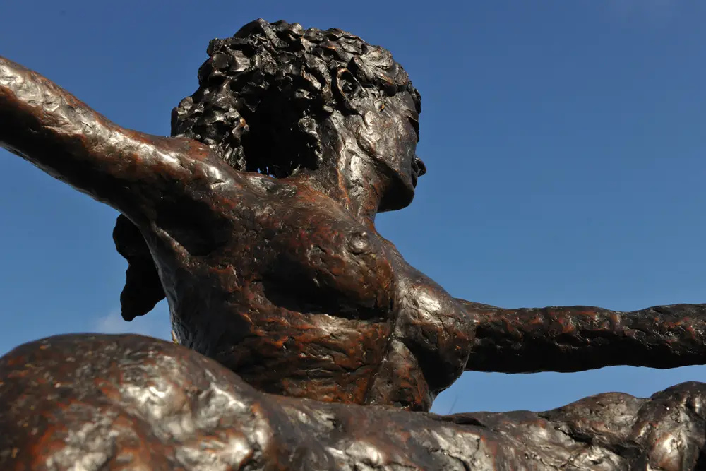 Dancers | Life Size | Christine Wiersema